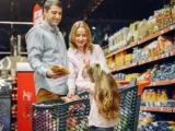 Kindervoeding in supermarkt grotendeels ongezond